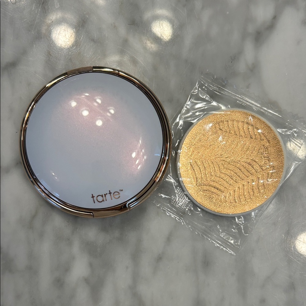 New tarte Amazonian clay blurring powder foundation 51S